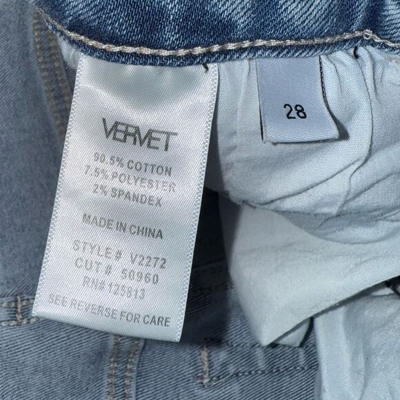 Vervet Millman Erika Mom Destressed Jeans In Medium Blue Wash Size 28 EUC - Picture 8 of 12